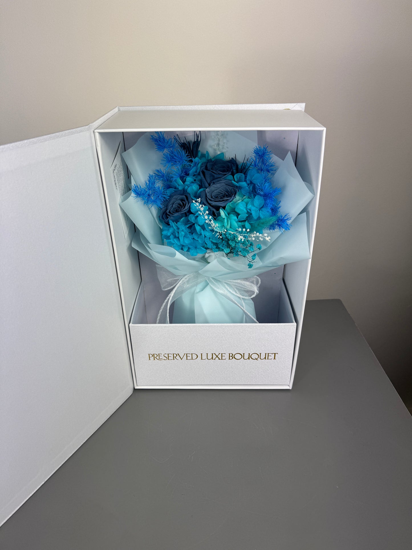 LUXE PRESERVED BOUQUET