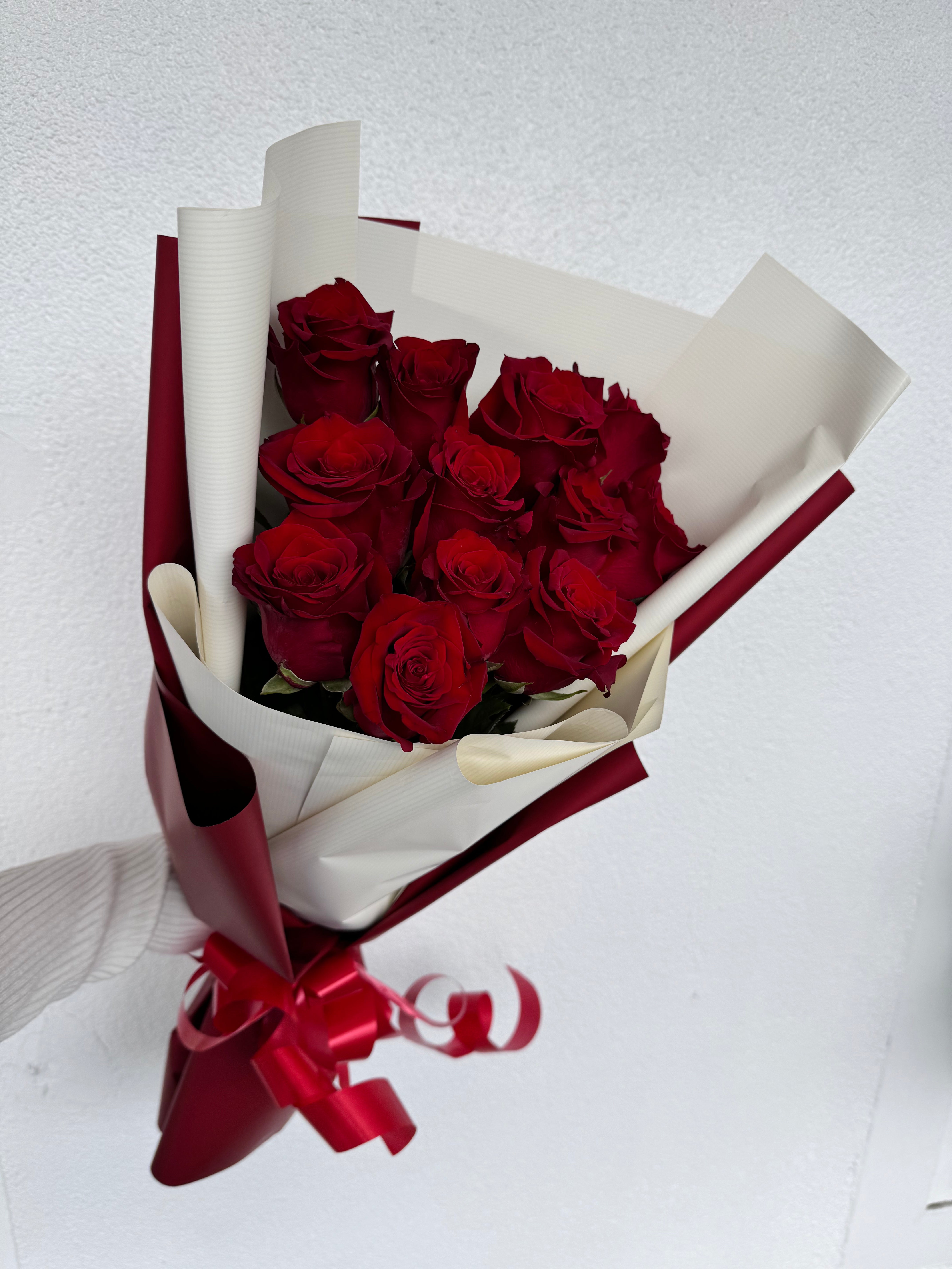 Super Premium Roses – Warrigal Rd Flowers